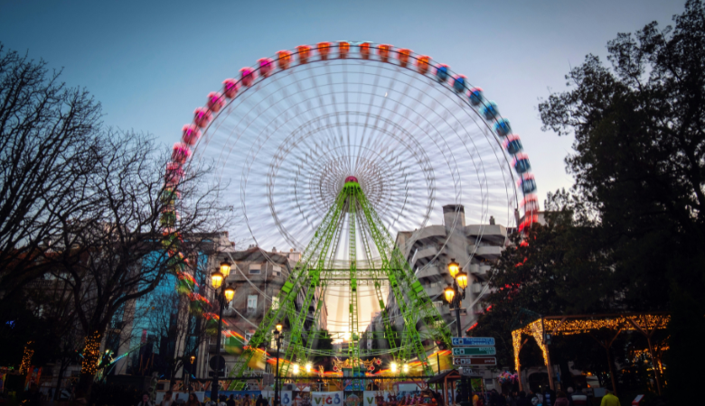 Encendido luces 2025 Vigo: la noria. Foto de Intrapixel.